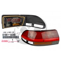 ΚΡΥΣΤΑΛΛΟ ΦΑΝΑΡΙΟΥ ΠΙΣΩ LH TOYOTA COROLLA E9 Liftback